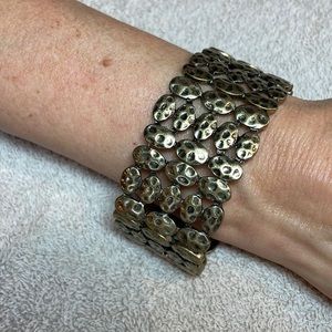 women's Stretchy elastic metal slip on bracelet.